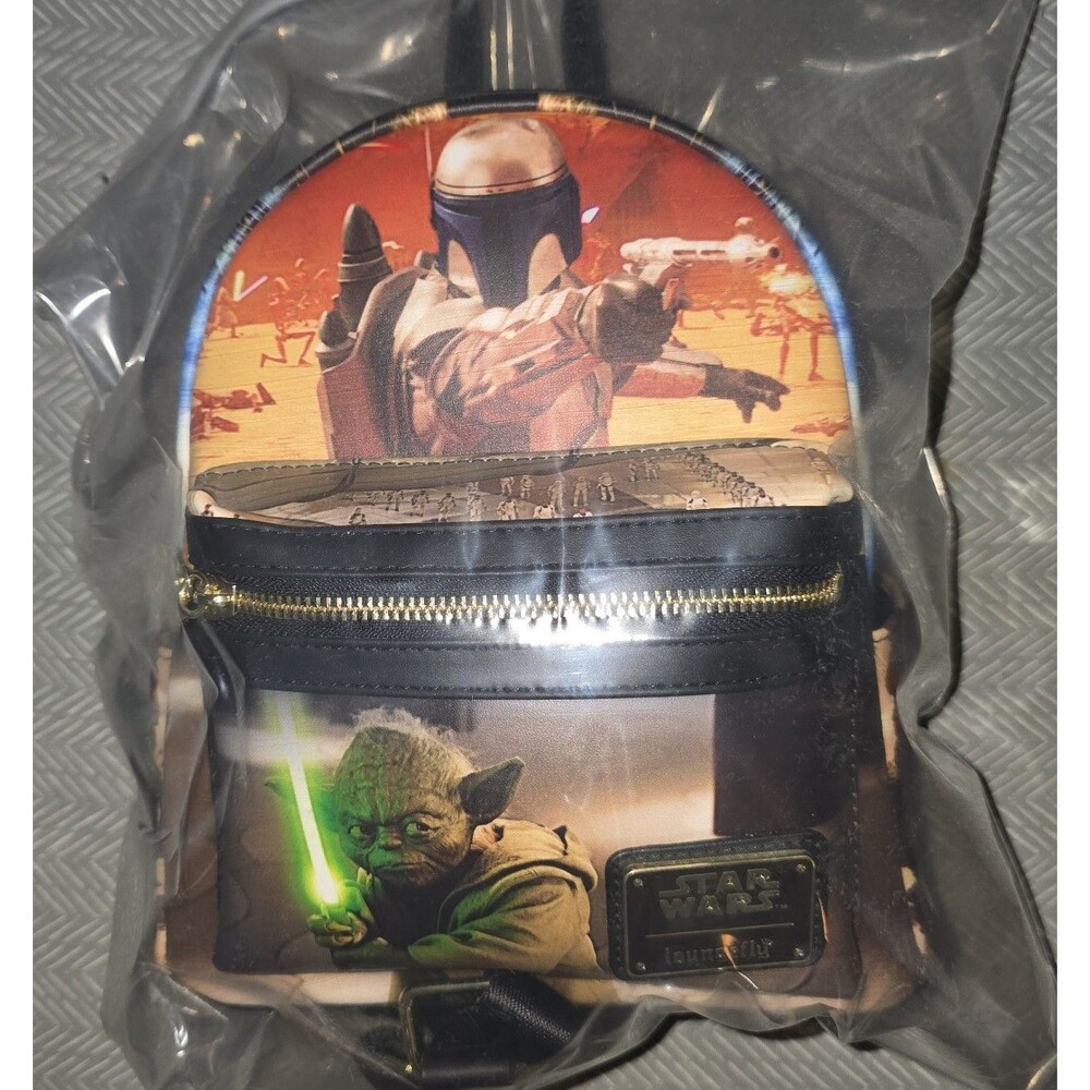 NWOT loungefly Disney star wars episode 2 attack off the clones mini backpack!